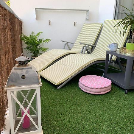 Modern Studio On The Beach Такоронте Екстер'єр фото